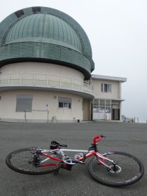堂平山の天文台