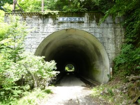 踊平トンネル